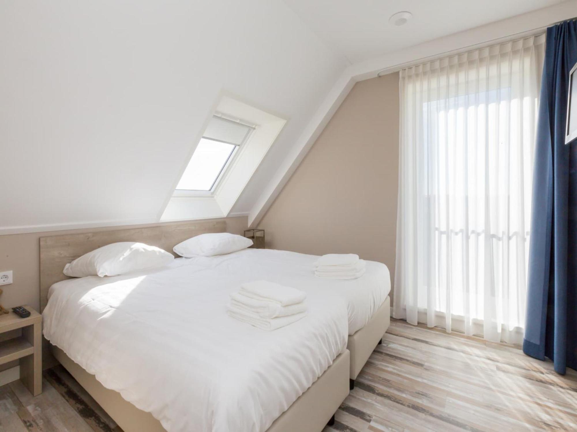 Luxury Apartment With Sun Shower At The Edge Of The Beautiful Oostkapelle Exterior photo